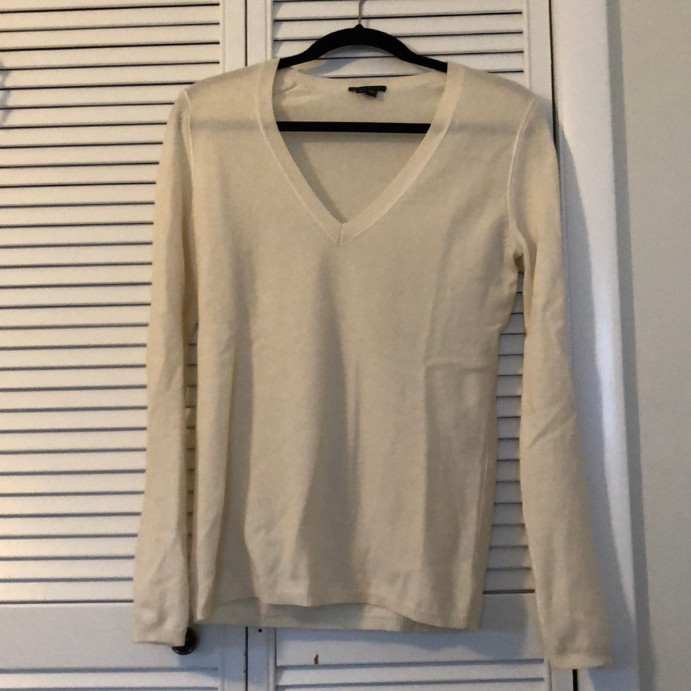 Cashmere Theory V-Neck Sweater